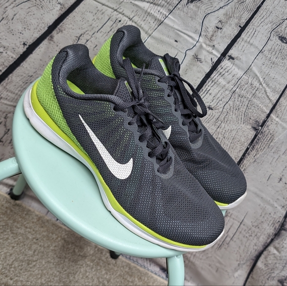 Women's Nike 8.5 - Picture 4 of 9